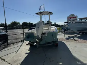 Thumbnail von Boston Whaler 190 Montauk