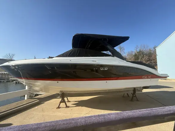 Sea Ray SLX 280