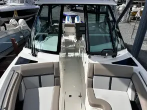 Thumbnail von Boston Whaler 330 Vantage