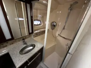 Thumbnail von Sea Ray 47 Sedan Bridge