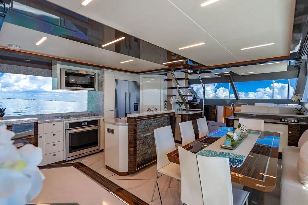 Thumbnail von Ocean Alexander 84R