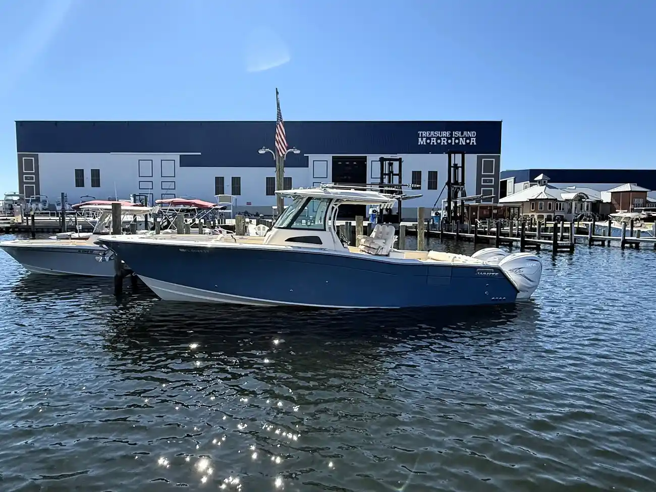 Grady White Canyon 336