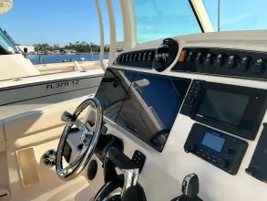 Thumbnail von Grady White Canyon 336