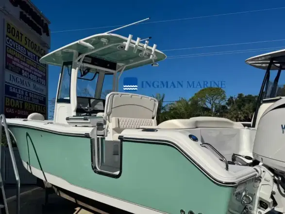 Sea Hunt Ultra 265 SE