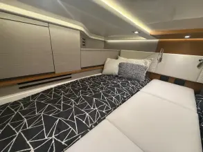 Thumbnail von Tiara Yachts 48LS