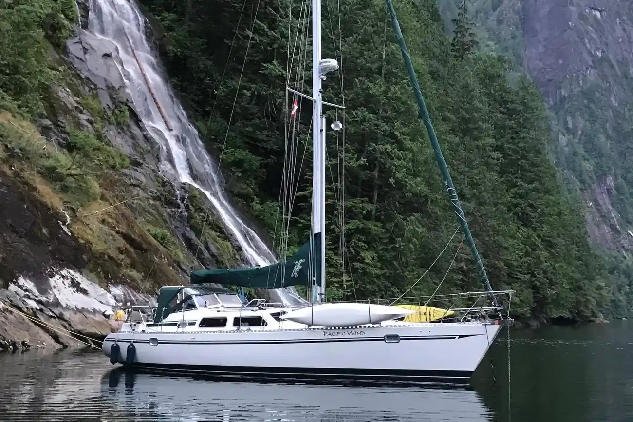 Sceptre 43 Pacific Wind