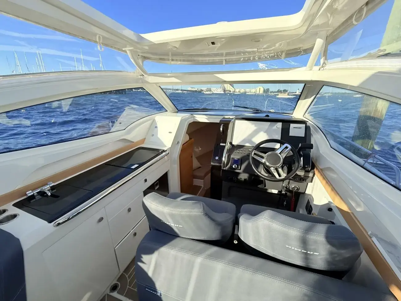 Thumbnail von Nimbus W9