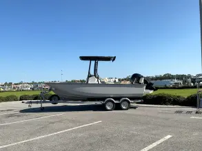 Thumbnail von Boston Whaler 190 Montauk