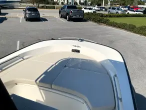 Thumbnail von Boston Whaler 190 Montauk