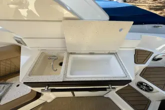 Thumbnail von Sea Ray SLX 350