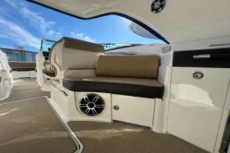 Thumbnail von Sea Ray SLX 350