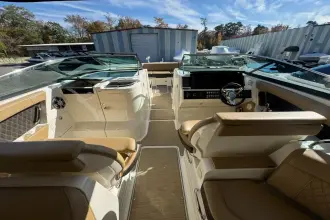 Thumbnail von Sea Ray SLX 350