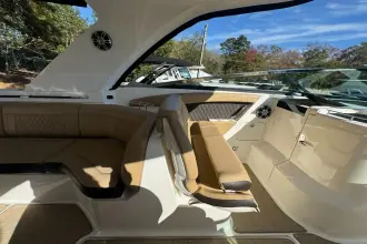 Thumbnail von Sea Ray SLX 350