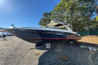 Thumbnail von Sea Ray SLX 350