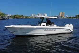 Thumbnail von Boston Whaler 330 Outrage