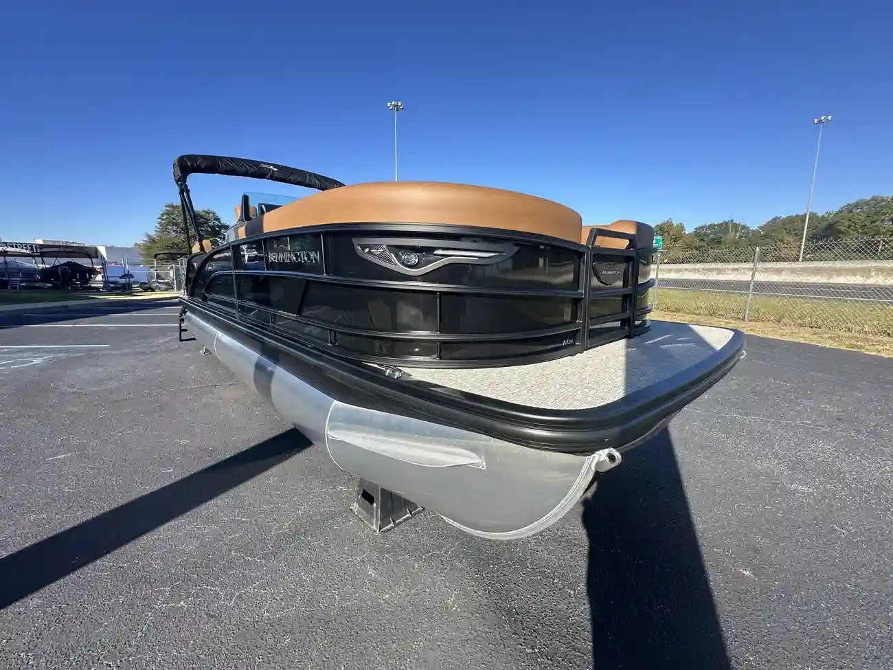 Thumbnail von Bennington M24