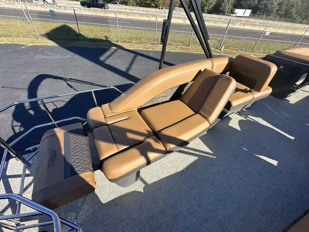 Thumbnail von Bennington M24