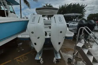Thumbnail von Sea Ray SLX 310 Outboard