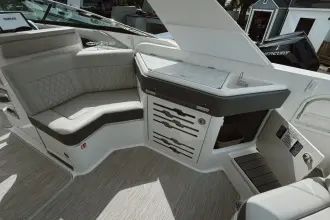 Thumbnail von Sea Ray SLX 310 Outboard