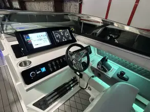 Thumbnail von Sea Ray SLX 310 buitenboordmotor