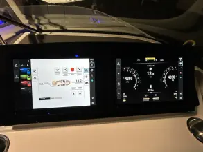 Thumbnail von Sea Ray SLX 310 buitenboordmotor