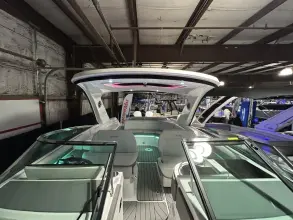 Thumbnail von Sea Ray SLX 310 buitenboordmotor