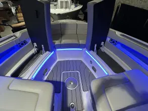 Thumbnail von Sea Ray SLX 310 buitenboordmotor