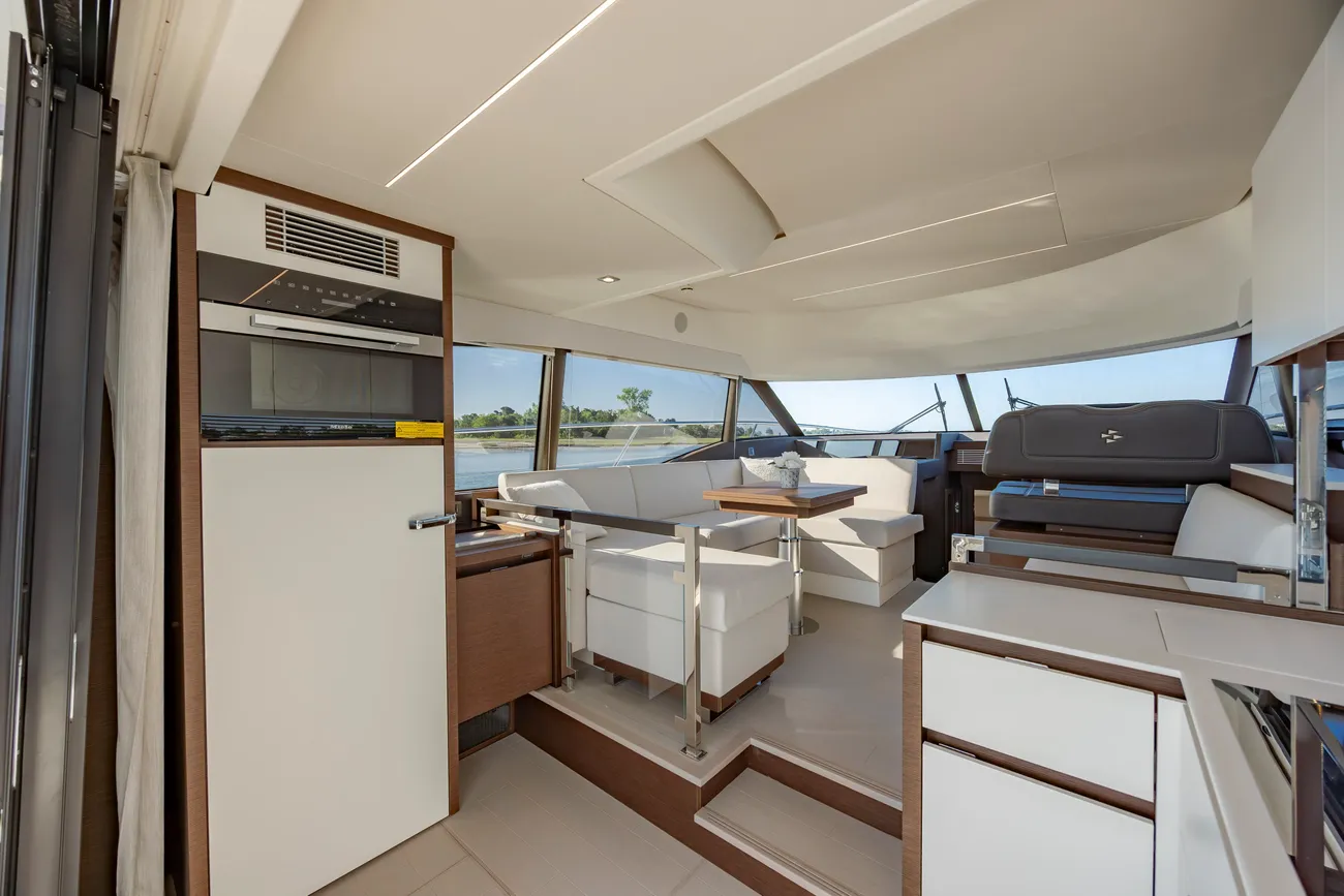 Thumbnail von Prestige 460