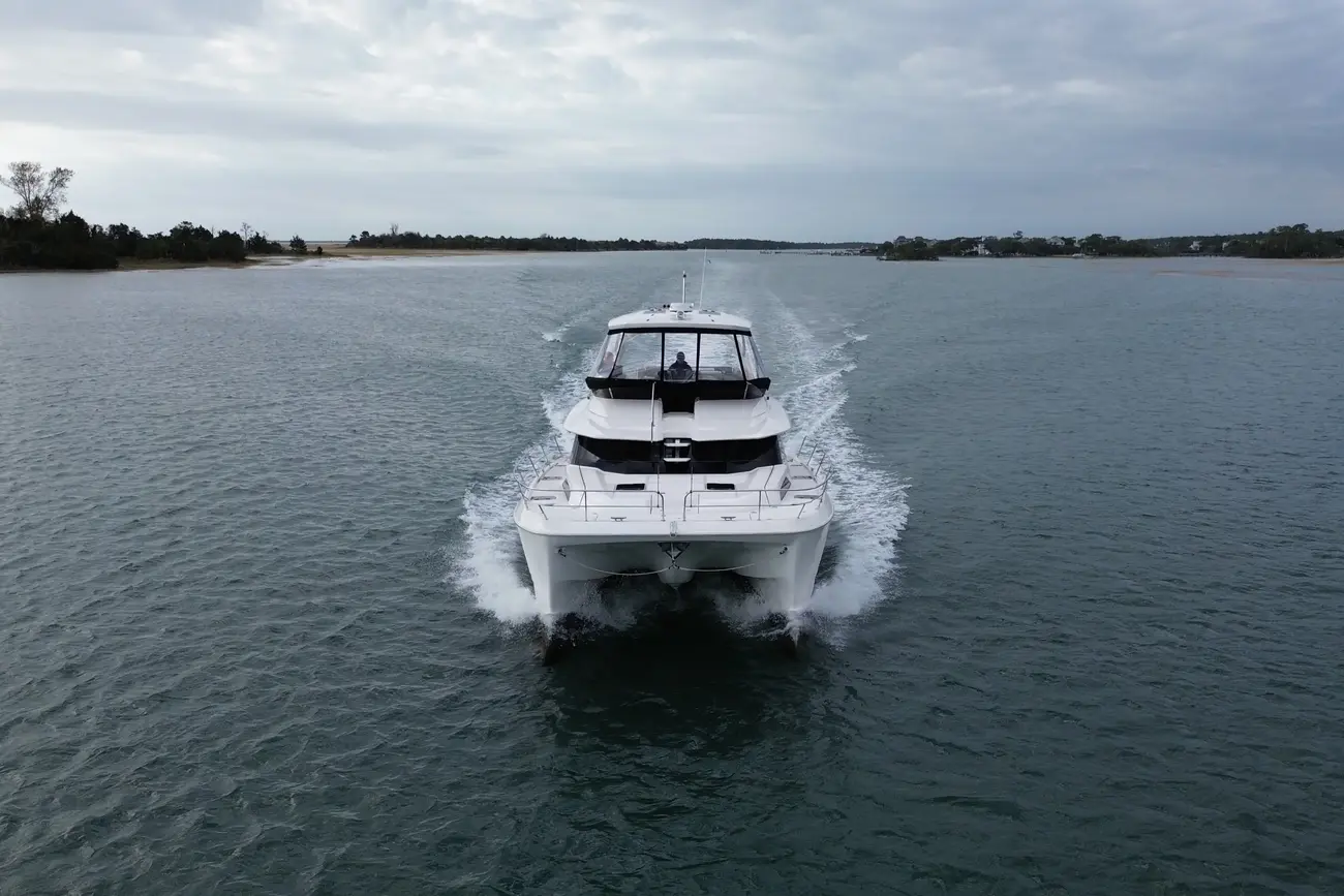 Thumbnail von アクイラ 44 ヨット