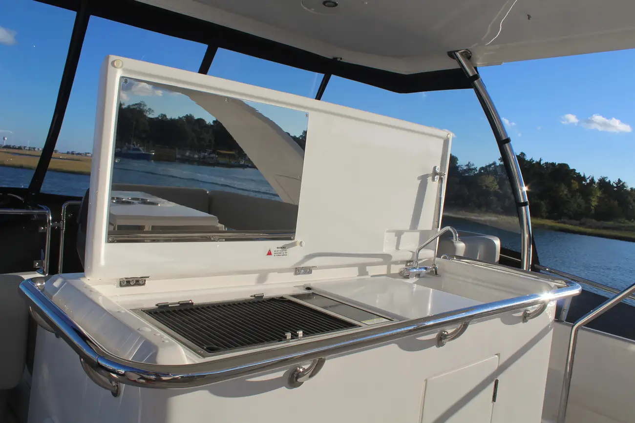 Thumbnail von アクイラ 44 ヨット