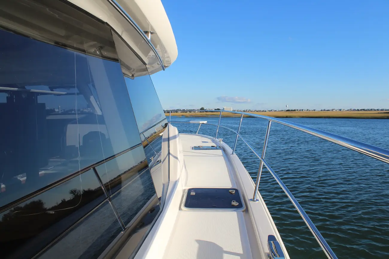 Thumbnail von アクイラ 44 ヨット