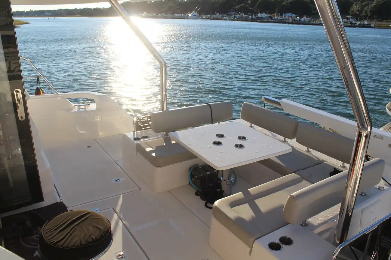 Thumbnail von アクイラ 44 ヨット