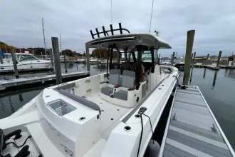 Thumbnail von Boston Whaler 360 Outrage