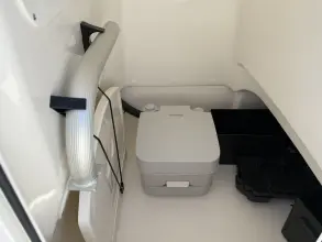 Thumbnail von Boston Whaler 210 Montauk