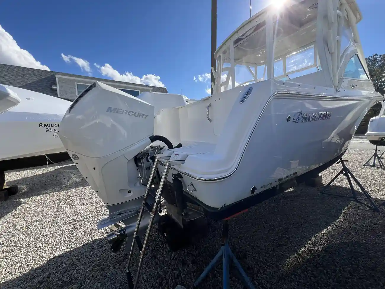 Thumbnail von Sailfish 245 DC