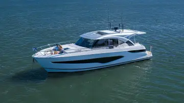 Thumbnail von Riviera 4300 Sports Express