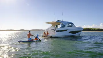 Thumbnail von Riviera 4300 Sports Express