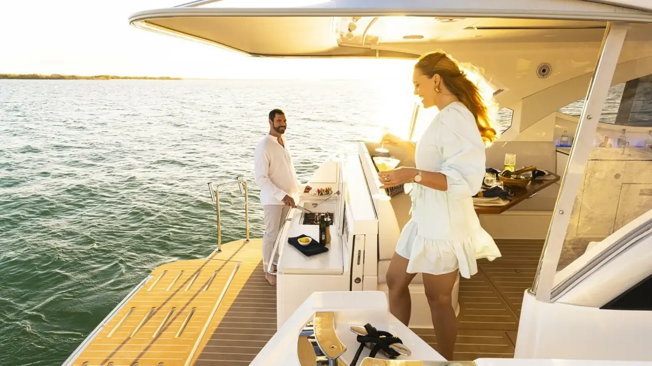 Thumbnail von Riviera 4300 Sports Express