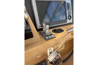 Thumbnail von Carver 466 モーターヨット