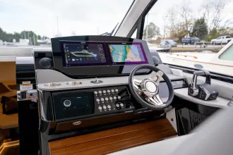 Thumbnail von シー・レイ 370 サンダンサー Nauti Tiger