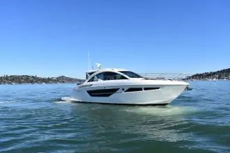 Thumbnail von Cruisers Yachts 50 Cantius