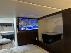 Thumbnail von Cruisers Yachts 38 GLS OB