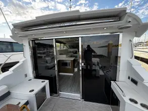 Thumbnail von Cruisers Yachts 46 Cantius