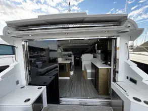 Thumbnail von Cruisers Yachts 46 Cantius