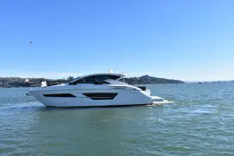 Thumbnail von Cruisers Yachts 46 Cantius
