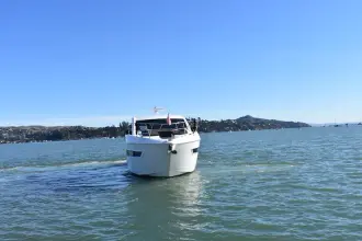 Thumbnail von Cruisers Yachts 46 Cantius