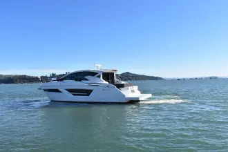 Thumbnail von Cruisers Yachts 46 Cantius