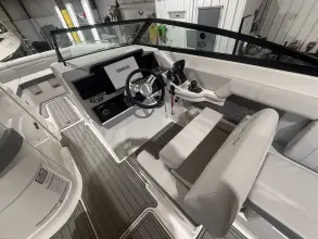 Thumbnail von Sea Ray SDX 290 s motorem