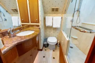 Thumbnail von Hatteras 64 Motorová jachta