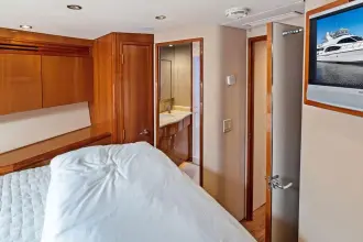 Thumbnail von Hatteras 64 Motorová jachta